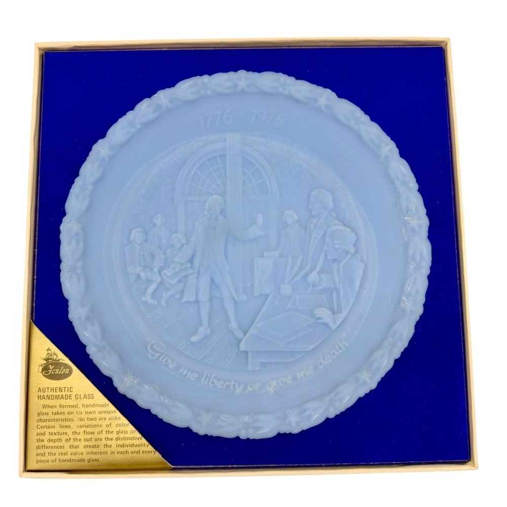 Fenton Bicentennial Commemorative Plate Patrick Henry Blue Satin Glass Vintage - Picture 2 of 8